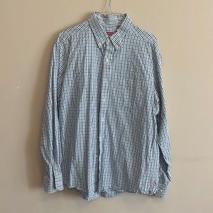 IZOD long sleeve button down. Very clean! Size large